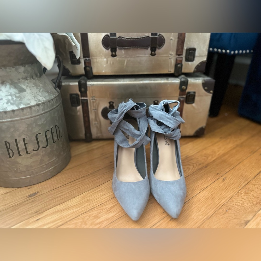 Gray Faux Suede Tie-Up Pumps